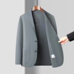 Spring summer lightweight sunscreen blazer for men, casual fashion coat