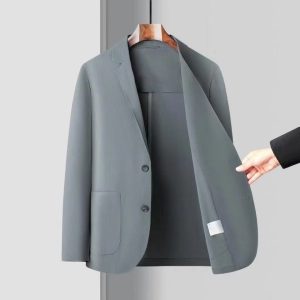Spring summer lightweight sunscreen blazer for men, casual fashion coat